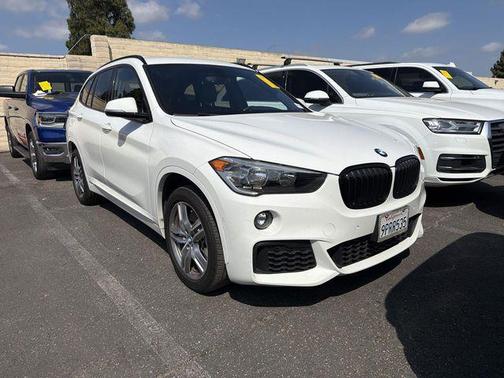 Alpine White 2018 BMW X1 sDrive28i