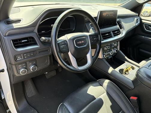 Summit White 2024 GMC Yukon SLT