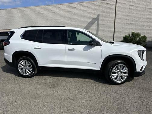 2025 GMC Acadia FWD Elevation