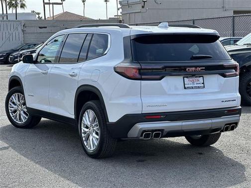 2025 GMC Acadia FWD Elevation
