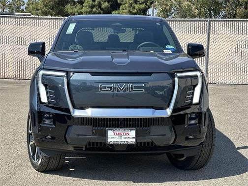 2025 GMC Sierra EV Extended Range Denali