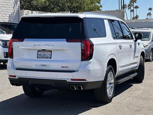 2025 GMC Yukon XL Denali