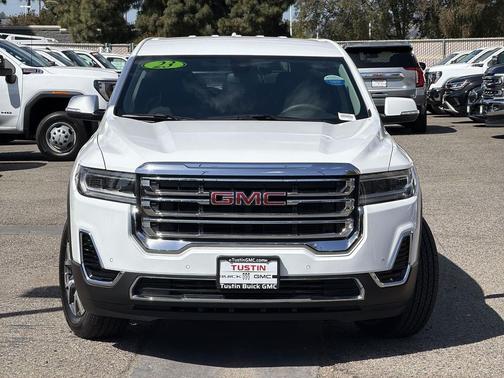 Summit White 2023 GMC Acadia FWD SLE