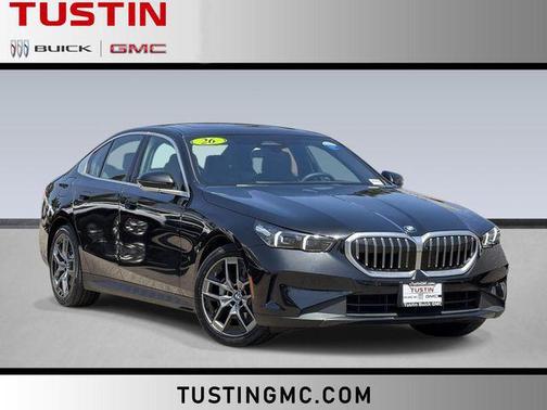 Black Sapphire Metallic 2026 BMW 530 530i