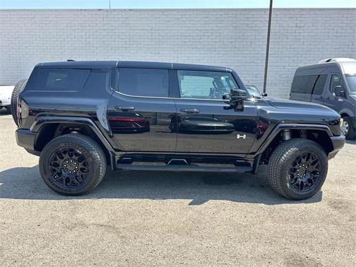 2025 GMC HUMMER EV SUV 2X
