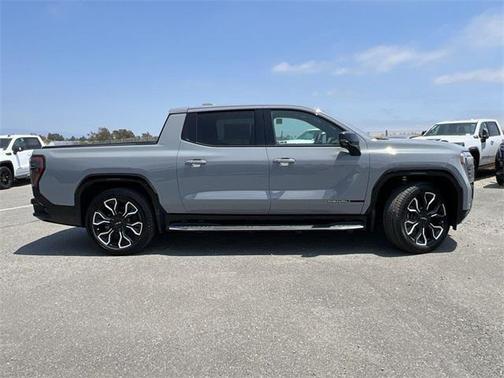 2025 GMC Sierra EV Max Range Denali