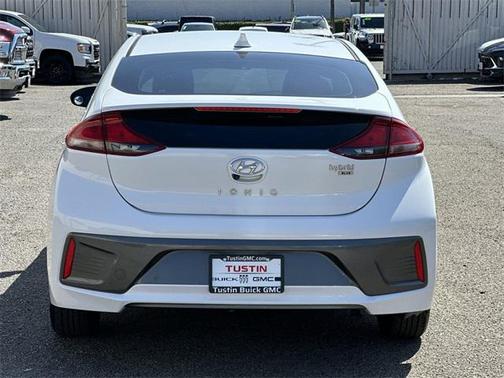 2020 Hyundai IONIQ Hybrid Blue
