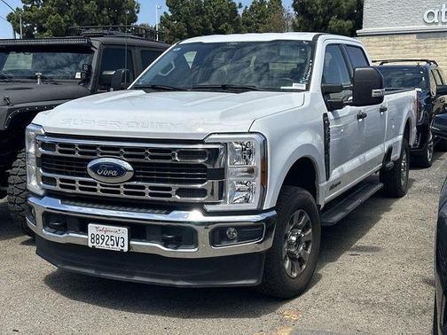 OXFORD WHITE 2024 Ford F-250 XLT