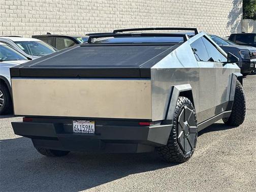 2024 Tesla Cybertruck All-Wheel Drive