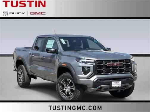 2025 GMC Canyon Base