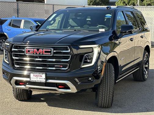 2025 GMC Yukon 4WD AT4