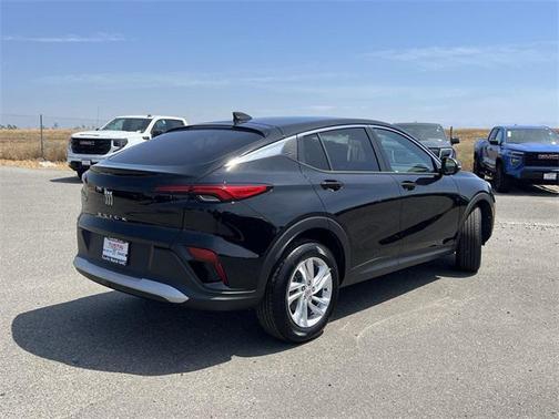 2025 Buick Envista Preferred FWD