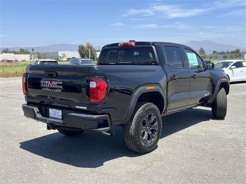 2025 GMC Canyon Elevation
