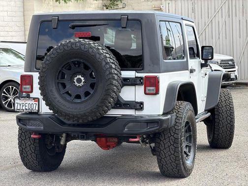 Bright White Clearcoat 2011 Jeep Wrangler Rubicon