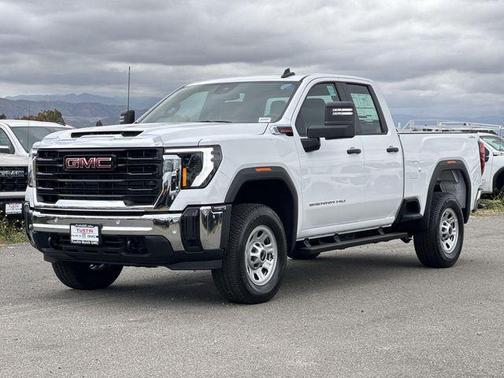 Summit White 2026 GMC Sierra 2500 Pro