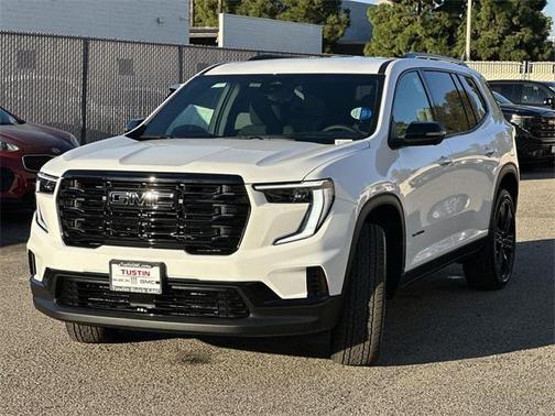 2026 GMC Acadia Elevation FWD