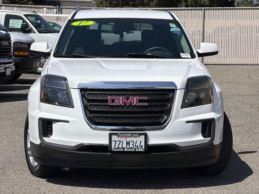 Summit White 2017 GMC Terrain SLE-1