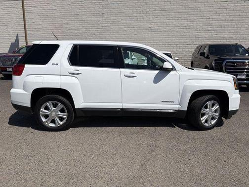 Summit White 2017 GMC Terrain SLE-1
