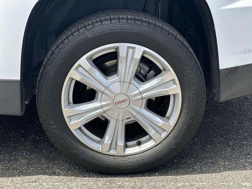 Summit White 2017 GMC Terrain SLE-1