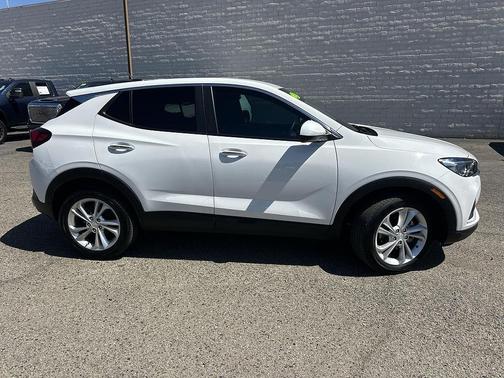Summit White 2023 Buick Encore GX Preferred