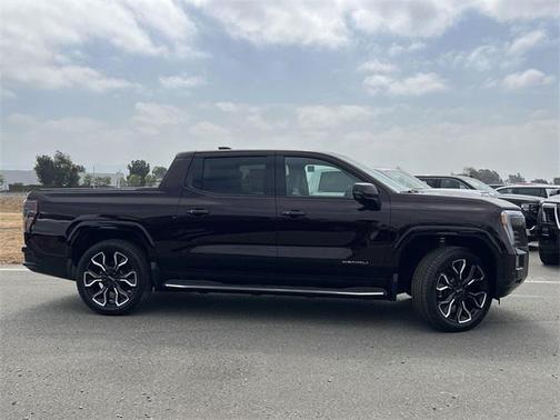 2025 GMC Sierra EV Extended Range Denali