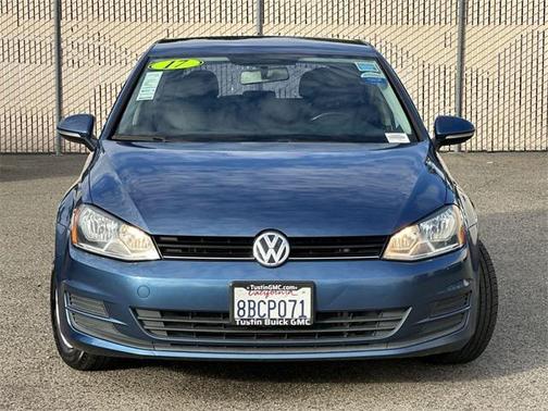 2017 Volkswagen Golf TSI SE 4-Door
