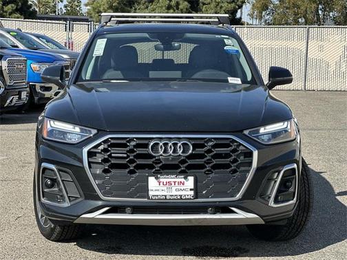 2023 Audi Q5 45 S line Premium Plus