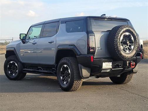 2025 GMC HUMMER EV SUV 2X