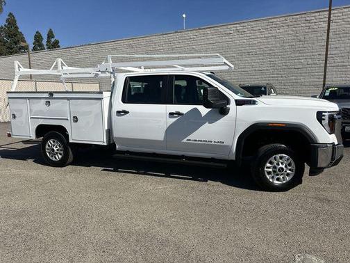 2026 GMC Sierra 2500 Pro