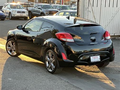 2016 Hyundai Veloster Base
