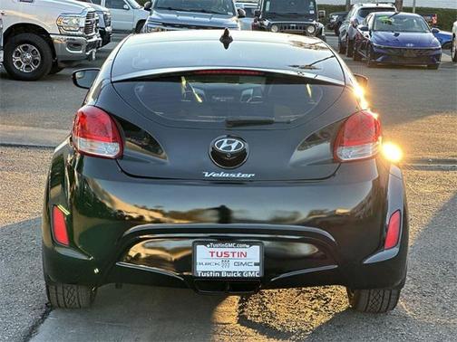 2016 Hyundai Veloster Base