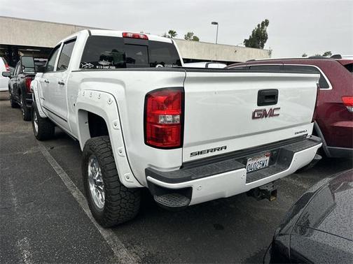 2015 GMC Sierra 2500 Denali
