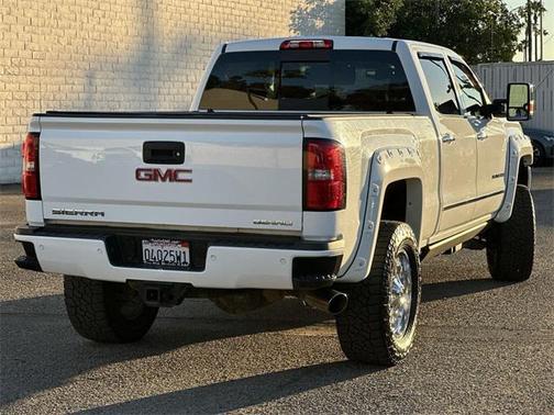 2015 GMC Sierra 2500 Denali