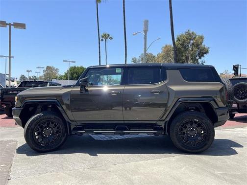 2025 GMC HUMMER EV SUV 2X