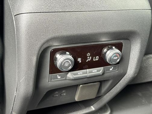 Summit White 2027 GMC Acadia FWD Elevation