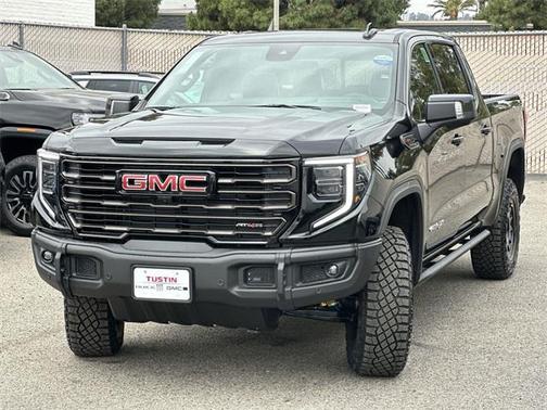 2025 GMC Sierra 1500 AT4X