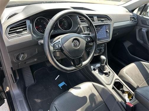 2019 Volkswagen Tiguan 2.0T SE