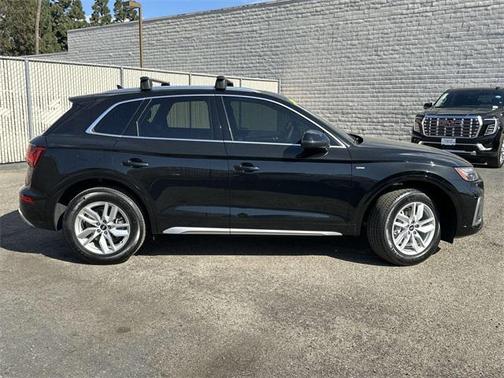2024 Audi Q5 45 S line Premium