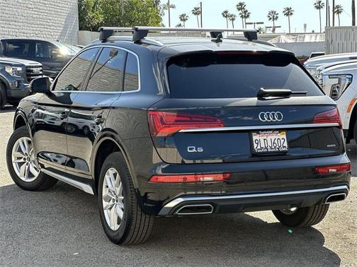 2024 Audi Q5 45 S line Premium