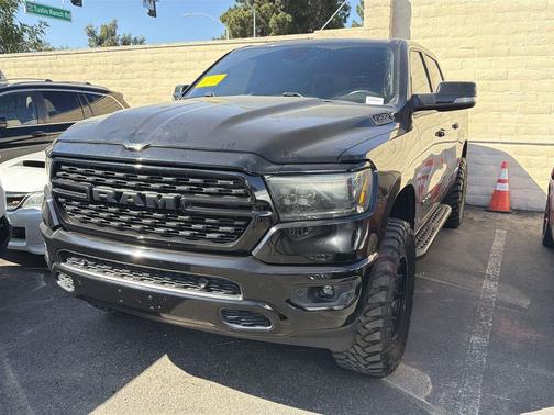 Diamond Black Crystal Pearlcoat 2023 RAM 1500 Big Horn/Lone Star