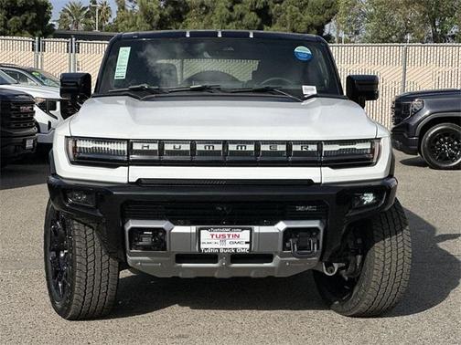 2026 GMC HUMMER EV SUV 2X