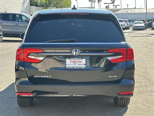 2021 Honda Odyssey Elite
