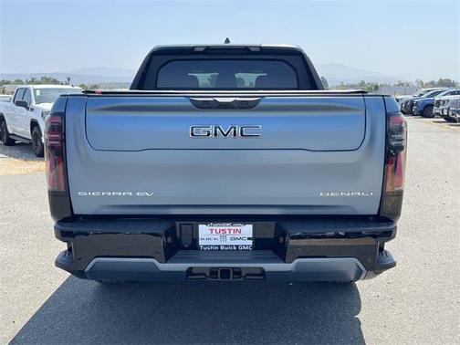 2025 GMC Sierra EV Extended Range Denali