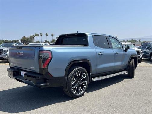 2025 GMC Sierra EV Extended Range Denali