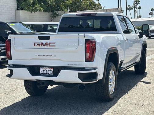 Summit White 2023 GMC Sierra 2500 Denali
