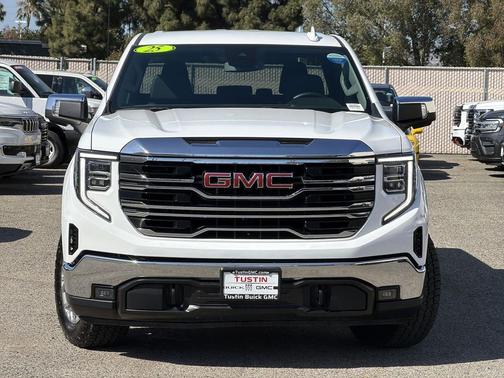 Summit White 2025 GMC Sierra 1500 SLT