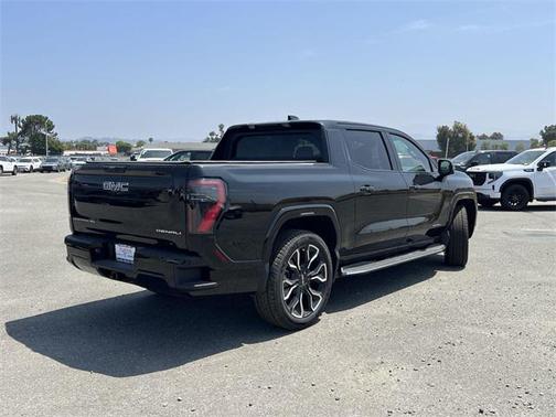 2025 GMC Sierra EV Extended Range Denali