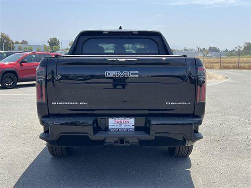 2025 GMC Sierra EV Extended Range Denali