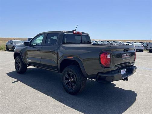 2025 GMC Canyon Elevation