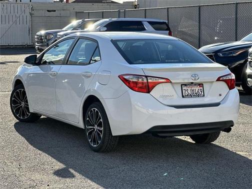 2016 Toyota Corolla S Plus